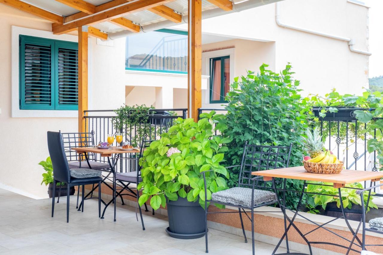 Apartments Ante Hvar Town Exterior photo